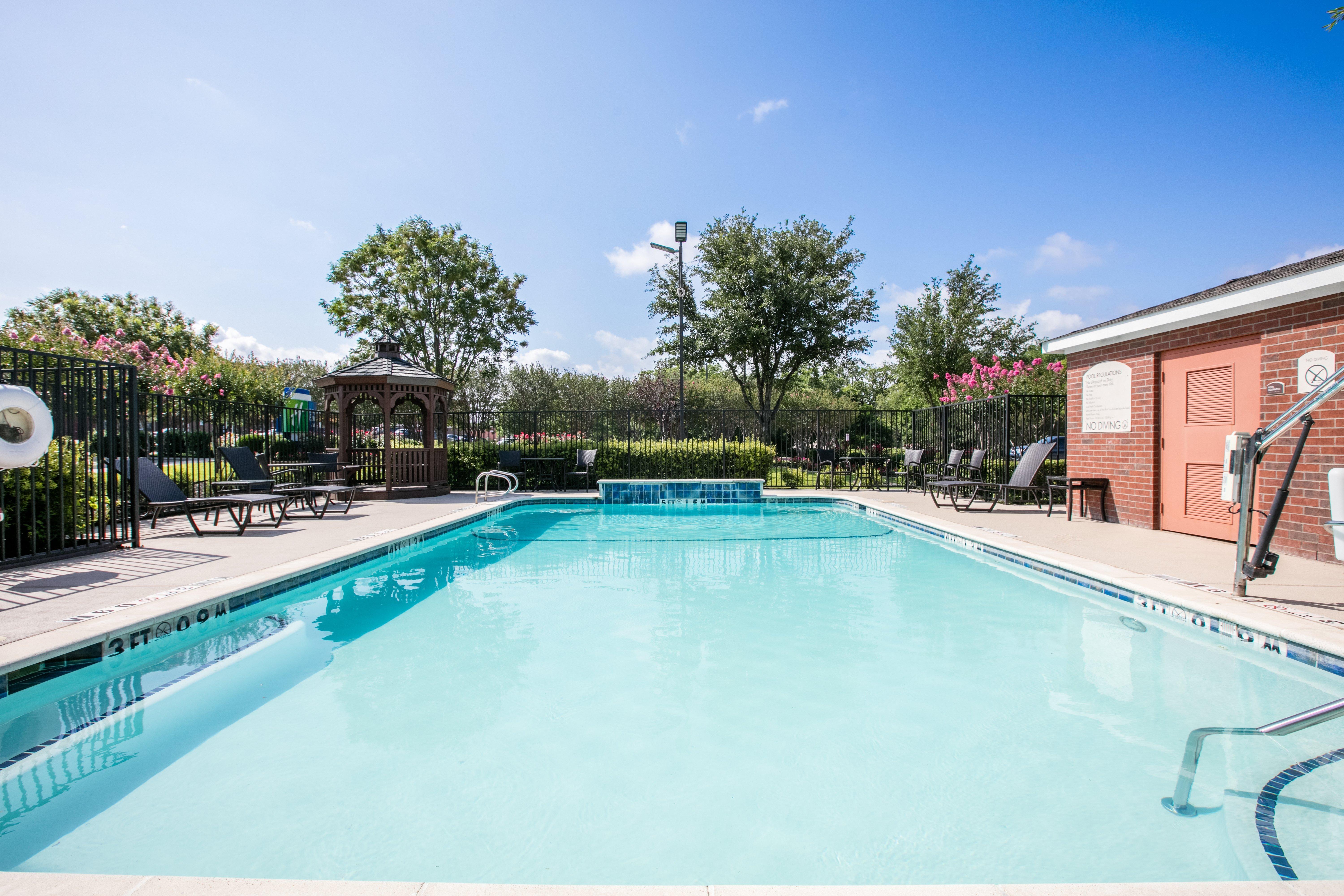 Holiday Inn Express Hotel & Suites Dallas - Grand Prairie I-20 By Ihg Exteriör bild