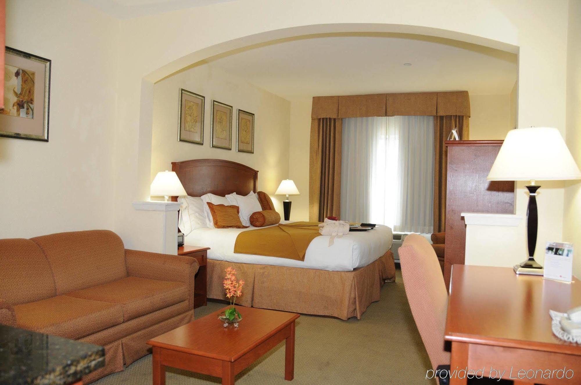 Holiday Inn Express Hotel & Suites Dallas - Grand Prairie I-20 By Ihg Rum bild